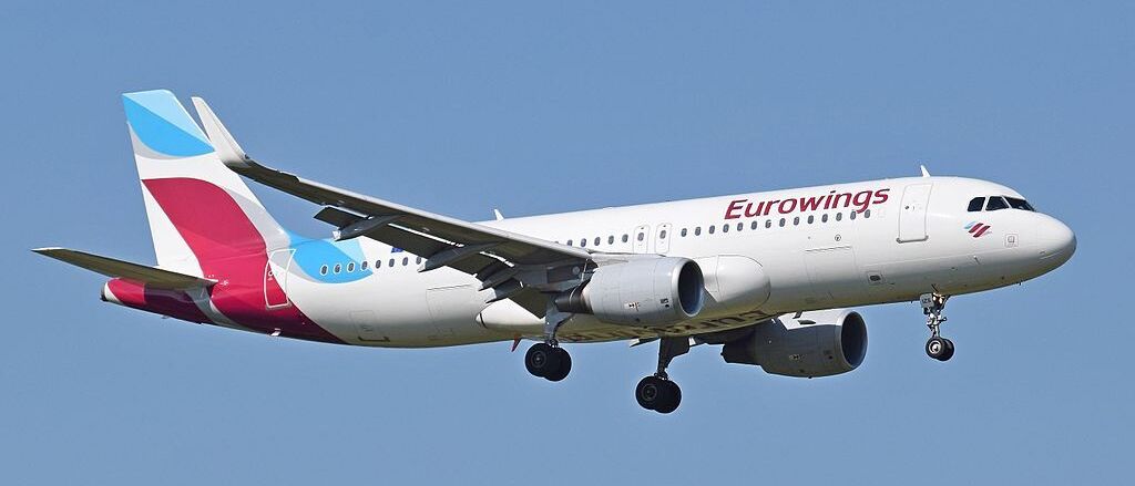 Eurowings A320 200 D AIZS arrives London Heathrow 15 Sep2015 arp